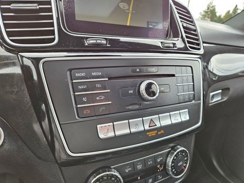 Used 2018 Mercedes-Benz GLE 350 4MATIC image 23