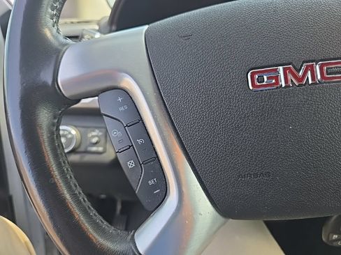 Used 2017 GMC Acadia Limited SLT AWD/4WD image 15