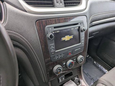 Used 2017 Chevrolet Traverse LT AWD/4WD image 13