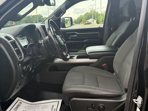 Used 2019 RAM 1500 Big Horn AWD/4WD image 26
