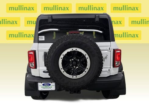 Certified 2023 Ford Bronco Black Diamond w/ Sasquatch Package image 13