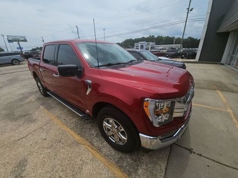 Used 2022 Ford F150 XLT w/ Equipment Group 302A High AWD/4WD image 4