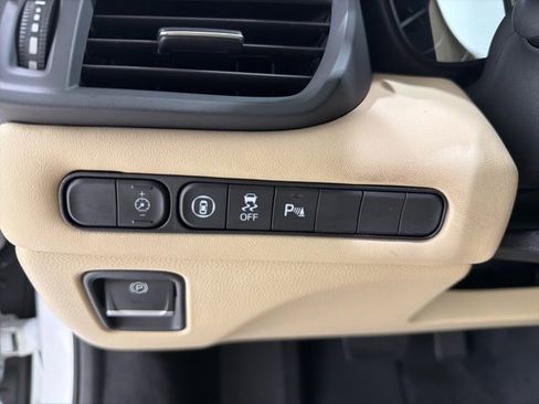 Certified 2022 Acura TLX w/ Technology Package image 12