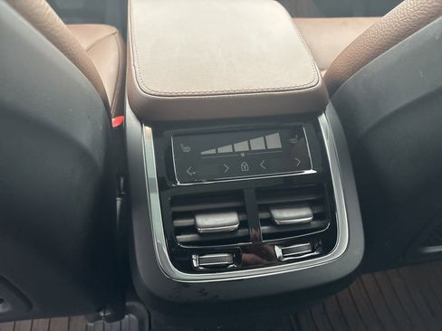 Used 2024 Volvo XC90 B6 Plus w/ Protection Package image 26