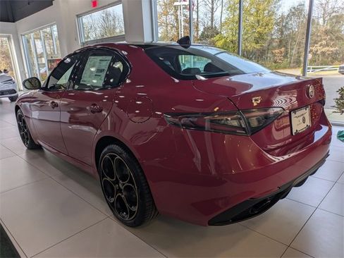 New 2025 Alfa Romeo Giulia AWD w/ Driving Assist Package image 2