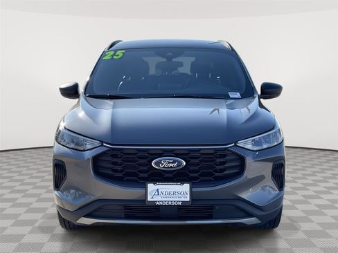 Certified 2025 Ford Escape ST-Line FWD image 4
