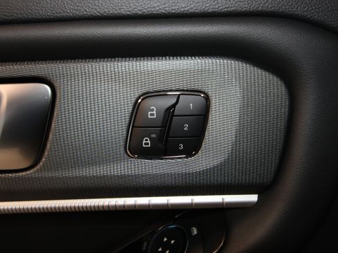 New 2026 Ford Explorer ST-Line w/ ST-Line Street Pack image 7