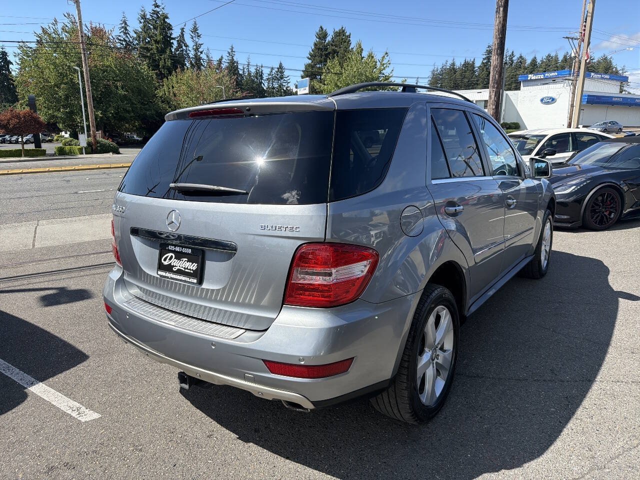 Used 2011 Mercedes-Benz ML 350 BlueTEC 4MATIC image 10