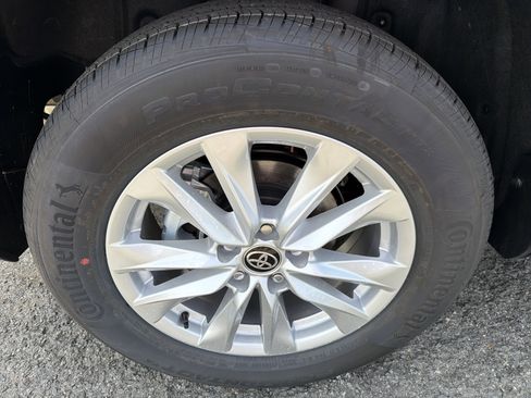 New 2026 Toyota Corolla Cross LE image 8