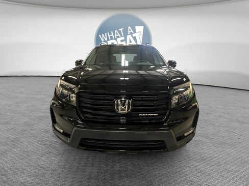 Used 2025 Honda Passport Black Edition image 10
