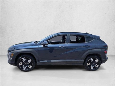 Used 2024 Hyundai Kona SEL FWD image 8