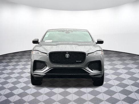 Used 2025 Jaguar F-PACE R-Dynamic S AWD/4WD image 5