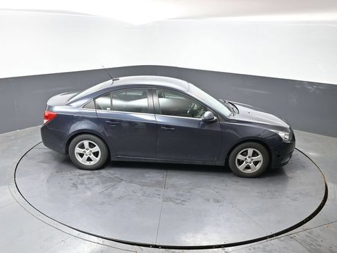 Used 2014 Chevrolet Cruze LT FWD image 13