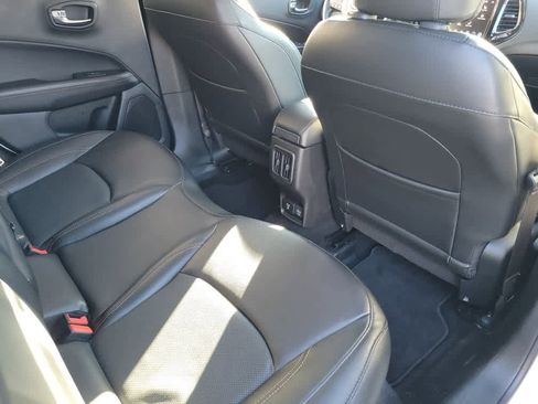Used 2020 Jeep Compass Limited image 26