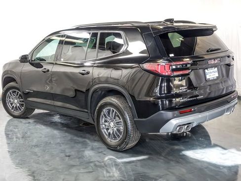 Certified 2025 GMC Acadia Elevation image 9