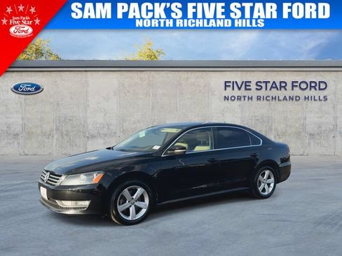 Used 2015 Volkswagen Passat 1.8T Limited Edition FWD image 4