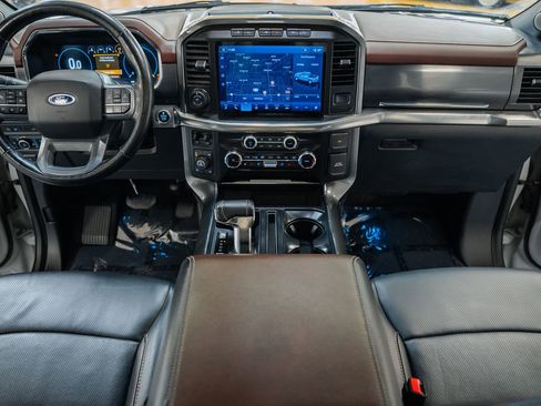 Certified 2023 Ford F150 Lariat w/ Equipment Group 502A High image 28