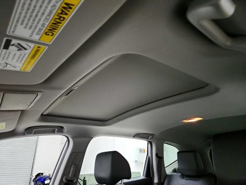Used 2020 Honda CR-V EX-L image 5