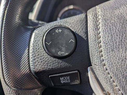 Used 2017 Toyota Corolla LE FWD image 14