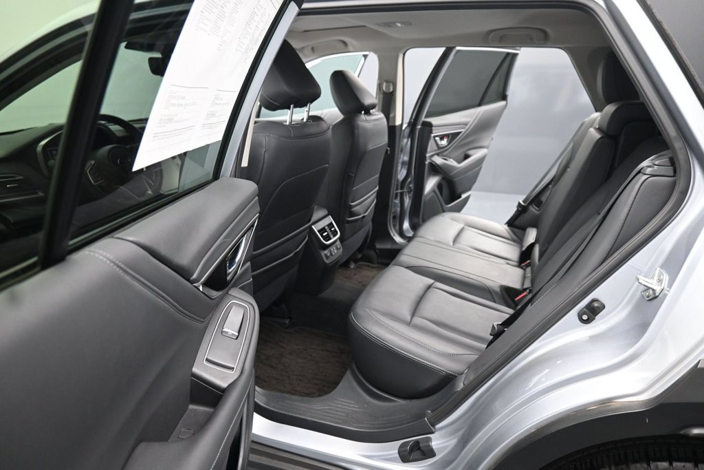 Used 2024 Subaru Outback Limited AWD/4WD image 16