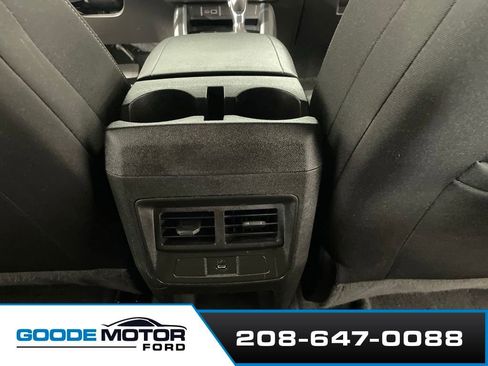 Used 2024 Chevrolet Colorado LT w/ LT Convenience Package II AWD/4WD image 21