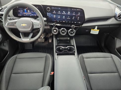 New 2025 Chevrolet Blazer EV LT FWD image 17