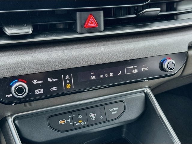 Certified 2026 Kia Carnival EX FWD image 16