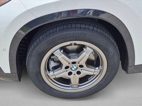 Used 2023 BMW X1 xDrive28i w/ Premium Package AWD/4WD image 25