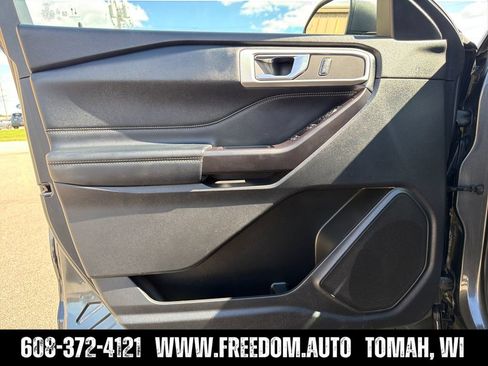 Used 2020 Ford Explorer XLT w/ Equipment Group 202A AWD/4WD image 10