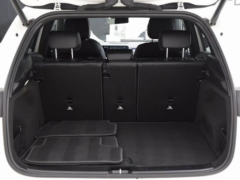 Certified 2025 Mercedes-Benz GLA 250 image 29