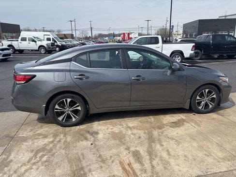 Used 2020 Nissan Sentra SV image 12
