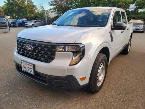 Used 2026 Ford Maverick XL FWD image 3