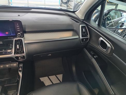 Used 2023 Kia Sorento SX image 15