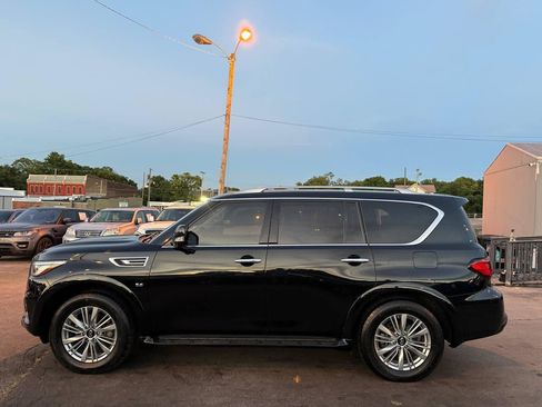 Used 2019 INFINITI QX80 Luxe AWD/4WD image 7