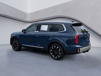 Used 2024 Kia Telluride SX w/ Towing Package FWD video 3