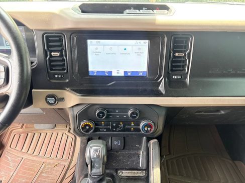 Used 2023 Ford Bronco Big Bend AWD/4WD image 24