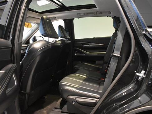 Used 2023 INFINITI QX60 Luxe w/ Performance Audio Package image 33