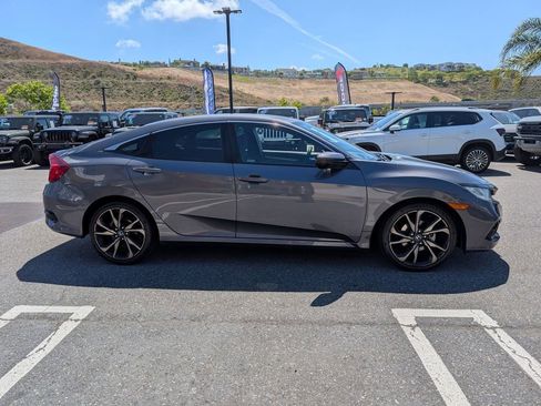 Used 2021 Honda Civic Sport image 4