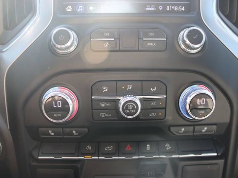 Used 2021 GMC Sierra 1500 SLE w/ X31 Off-Road Package AWD/4WD image 52