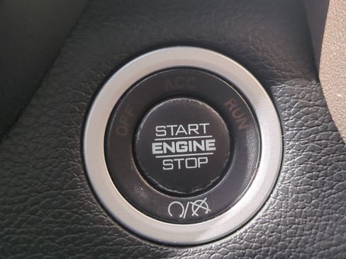 Used 2019 RAM 3500 Laramie image 30