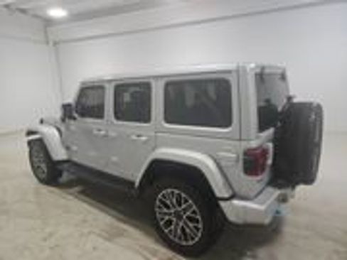 Used 2024 Jeep Wrangler High Altitude AWD/4WD image 4