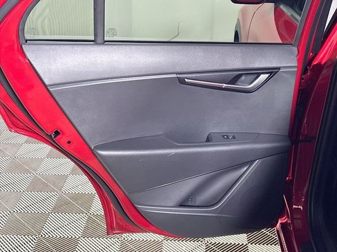 Certified 2023 Kia Niro LX image 19