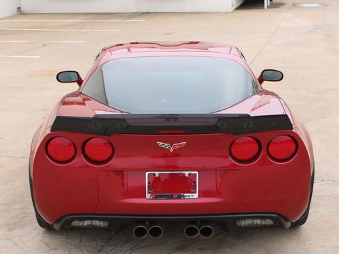 Used 2012 Chevrolet Corvette Grand Sport w/ 3LT Preferred Equipment Group image 13