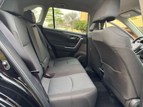 Used 2025 Toyota RAV4 XLE w/ Weather Package image 21