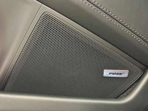 Certified 2025 Porsche 911 Carrera RWD image 10