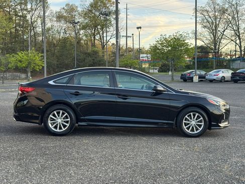 Used 2018 Hyundai Sonata SE FWD image 6