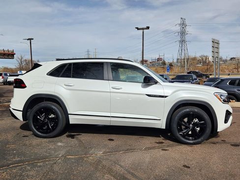 New 2026 Volkswagen Atlas Cross Sport SEL R-Line image 23