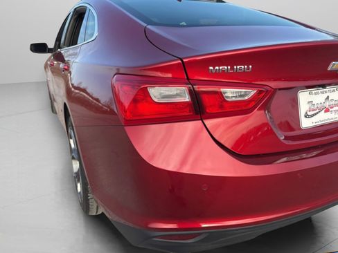 Used 2024 Chevrolet Malibu LT image 35