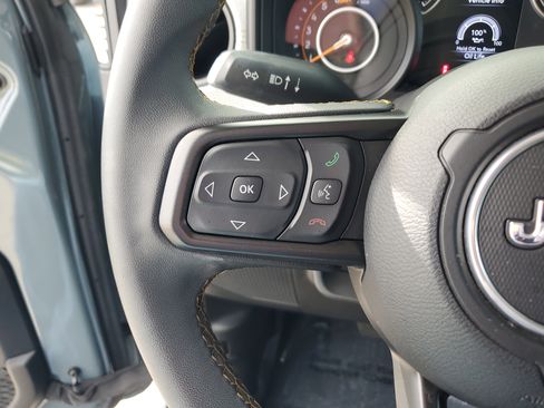 Used 2024 Jeep Wrangler Sport image 21