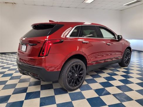 New 2026 Cadillac XT5 Premium Luxury w/ LPO, ONYX Package image 7